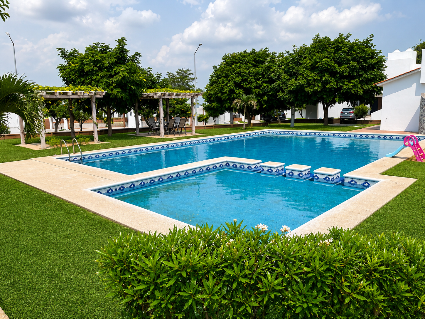 CASA 12 BOSQUES DE SAYAB
